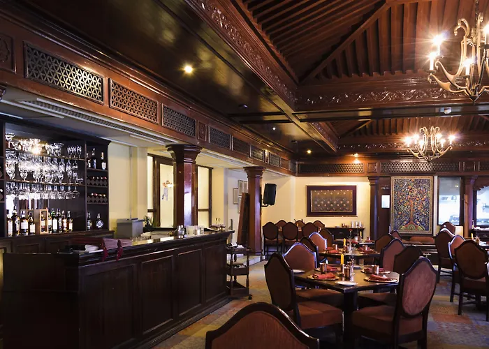 De L' Annapurna Hotel 5*