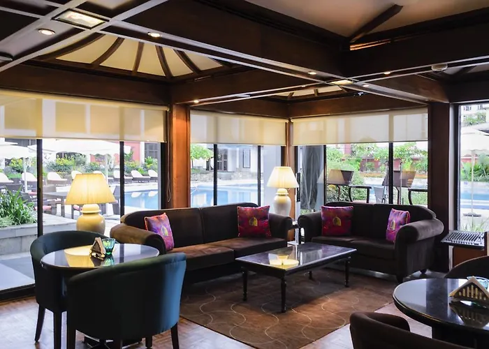 De L' Annapurna Hotel 5*